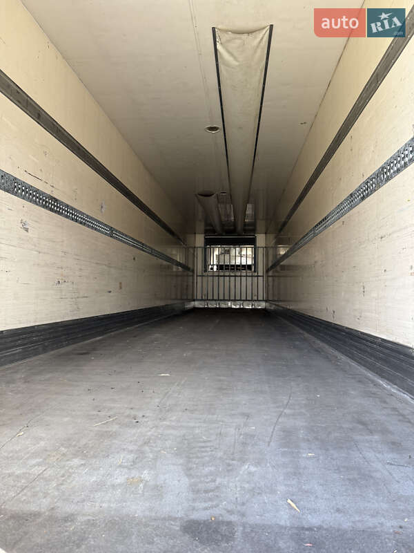 Рефрижератор напівпричіп Chereau C38 2006 в Сарнах