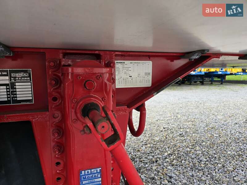 Рефрижератор полуприцеп Chereau Carrier 2013 в Виннице