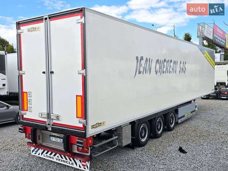 Рефрижератор полуприцеп Chereau Carrier 2013 в Виннице