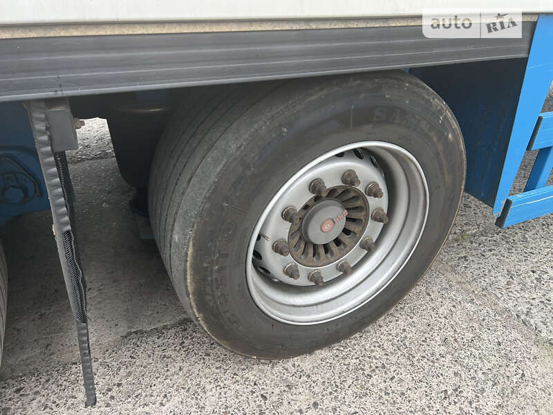 Рефрижератор полуприцеп Chereau CD 382CHB 2010 в Львове