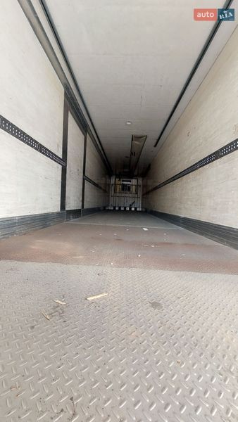 Рефрижератор напівпричіп Chereau CD 38 2009 в Рівному