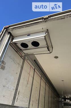 Рефрижератор полуприцеп Chereau CD381HB 2006 в Киеве