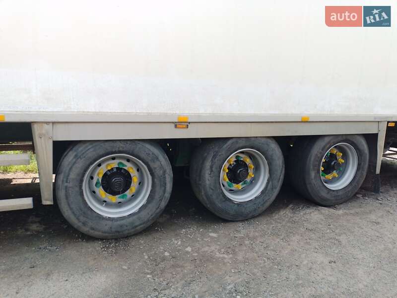 Рефрижератор полуприцеп Chereau CD381HB 2003 в Жмеринке