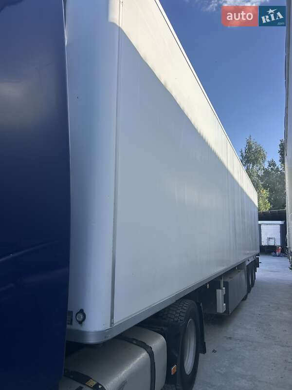 Рефрижератор полуприцеп Chereau Tecnogam 2000 в Киеве