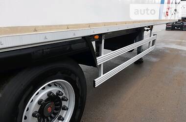Рефрижератор полуприцеп Chereau ThermoKing 2009 в 