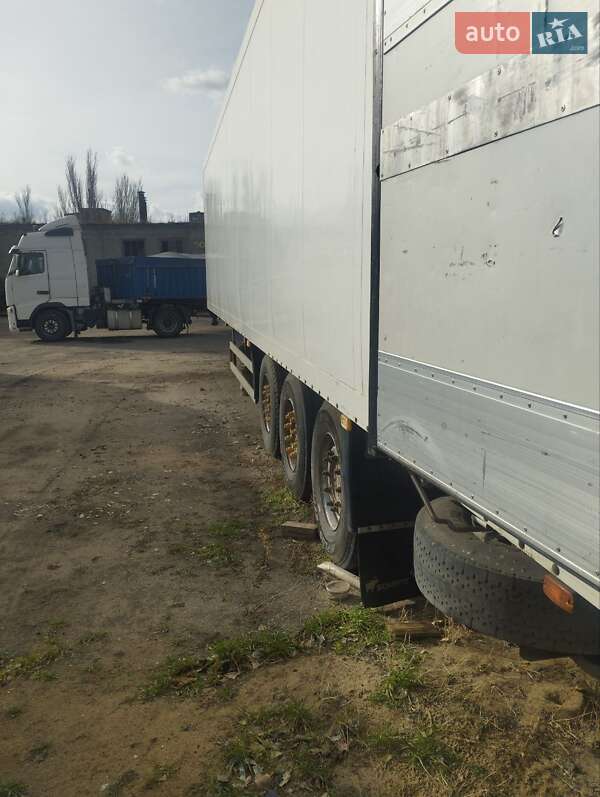 Рефрижератор Chereau ThermoKing 2004 в Николаеве