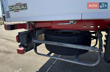 Рефрижератор напівпричіп Chereau ThermoKing 2005 в Вінниці