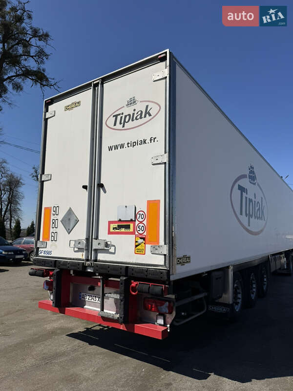 Рефрижератор полуприцеп Chereau ThermoKing 2005 в Виннице