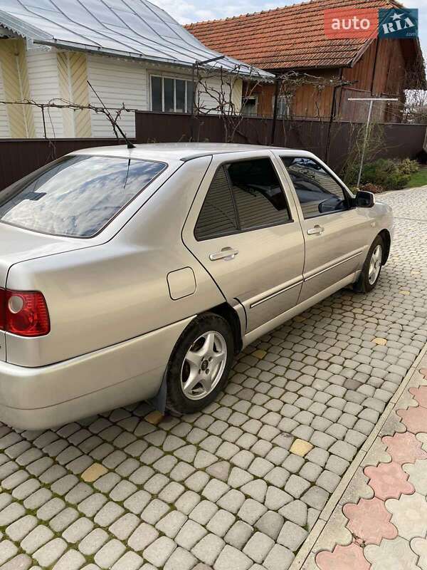 Лифтбек Chery A15 2008 в Рожнове