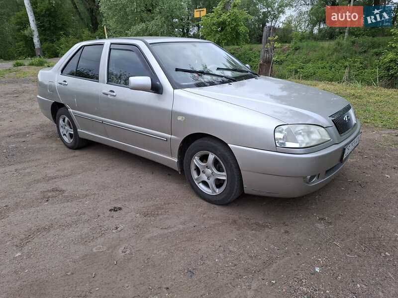 Лифтбек Chery A15 2007 в Чернигове