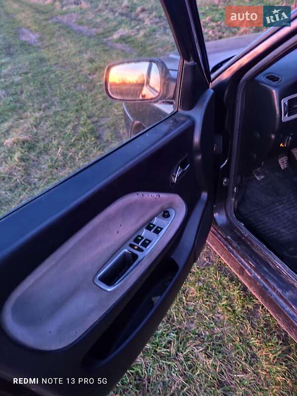 Лифтбек Chery A15 2008 в Ивано-Франковске