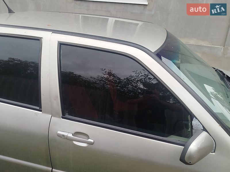 Лифтбек Chery A15 2007 в Радивилове