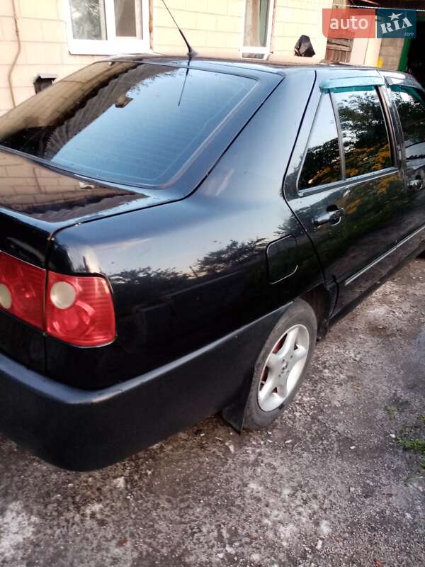 Хэтчбек Chery Amulet 2007 в Каменском