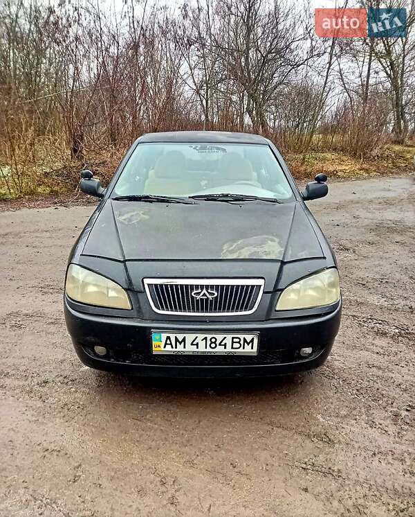 Лифтбек Chery Amulet 2007 в Корсуне-Шевченковском