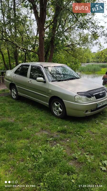 Лифтбек Chery Amulet 2007 в Тростянце