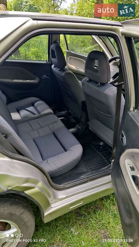 Лифтбек Chery Amulet 2007 в Тростянце