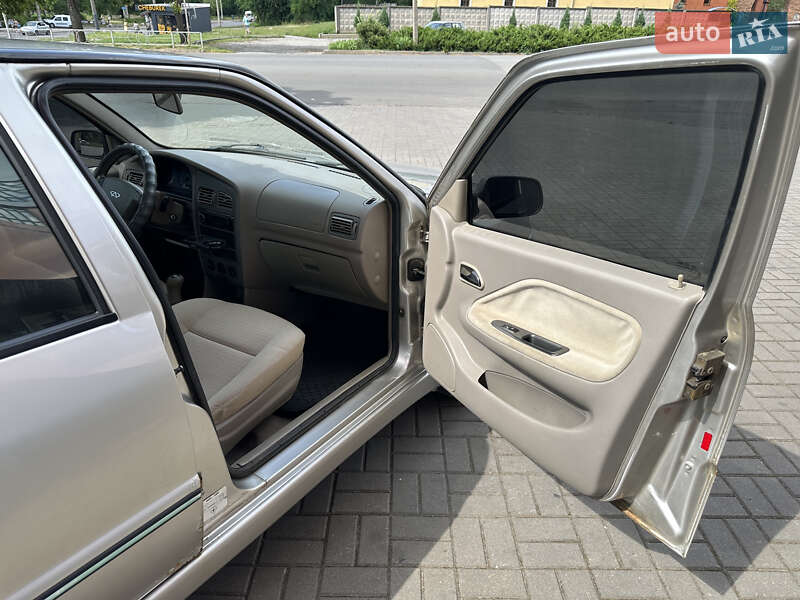 Седан Chery Amulet 2007 в Кривом Роге