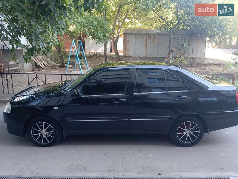 Лифтбек Chery Amulet 2011 в Доброславе