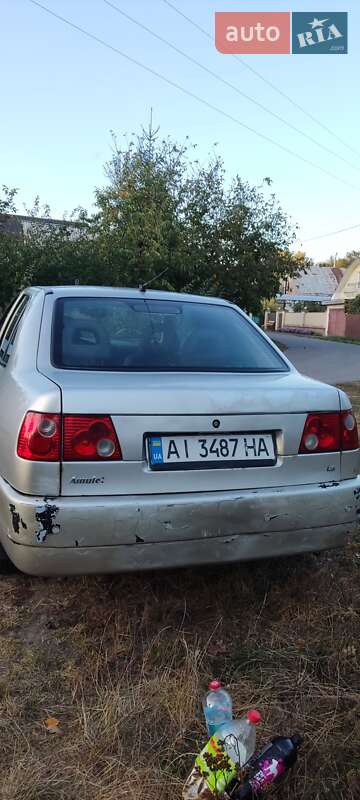 Седан Chery Amulet 2008 в Ржищеве