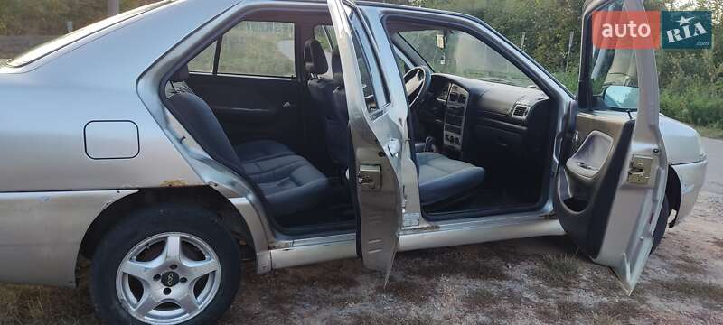 Седан Chery Amulet 2008 в Ржищеве