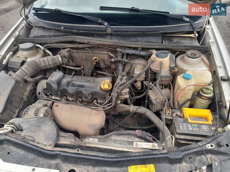 Седан Chery Amulet 2007 в Городке