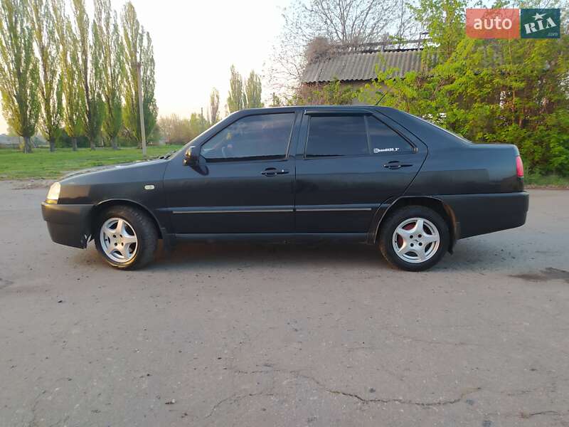 Седан Chery Amulet 2008 в Карловке