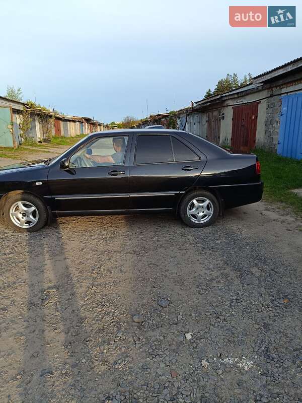 Седан Chery Amulet 2007 в Чигирину