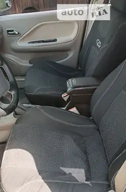 Chery Amulet 2006