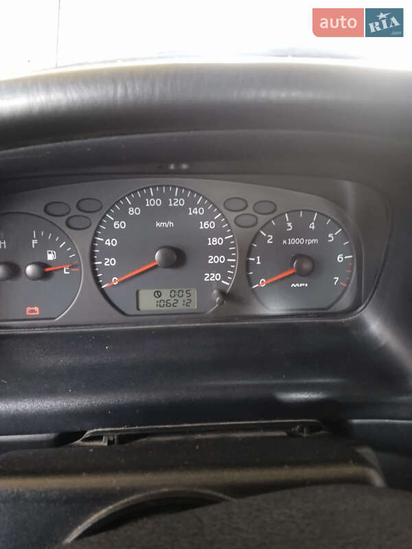 Седан Chery Amulet 2007 в Бурыни