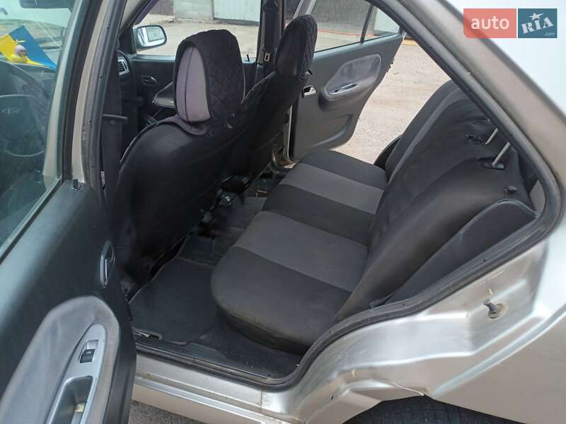 Седан Chery Amulet 2008 в Сквире