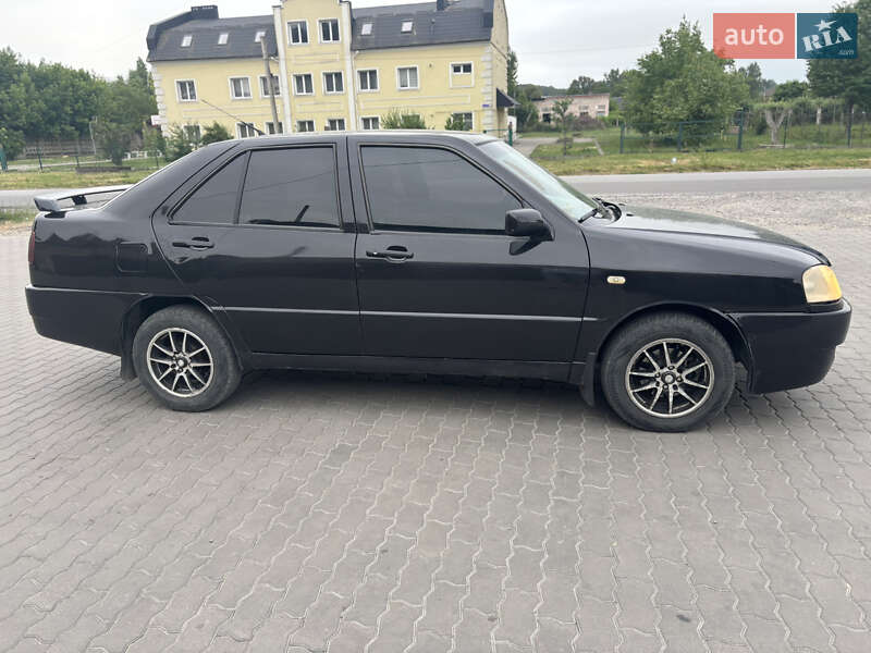 Седан Chery Amulet 2008 в Ивано-Франковске