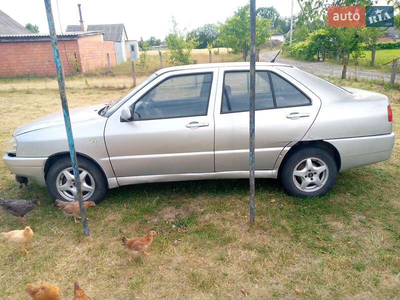 Седан Chery Amulet 2007 в Старой Выжевке