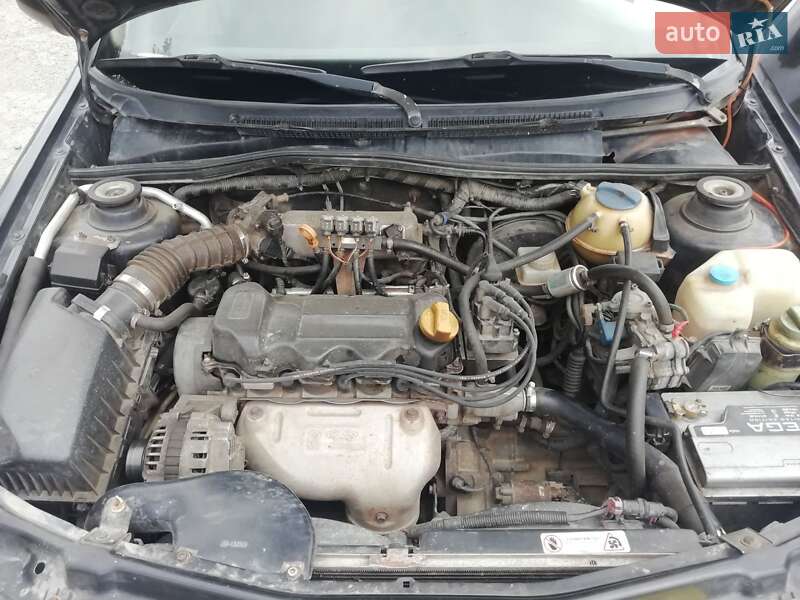 Седан Chery Amulet 2008 в Борщеве