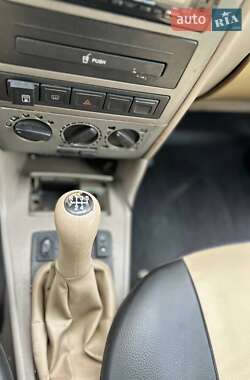 Седан Chery Amulet 2006 в 