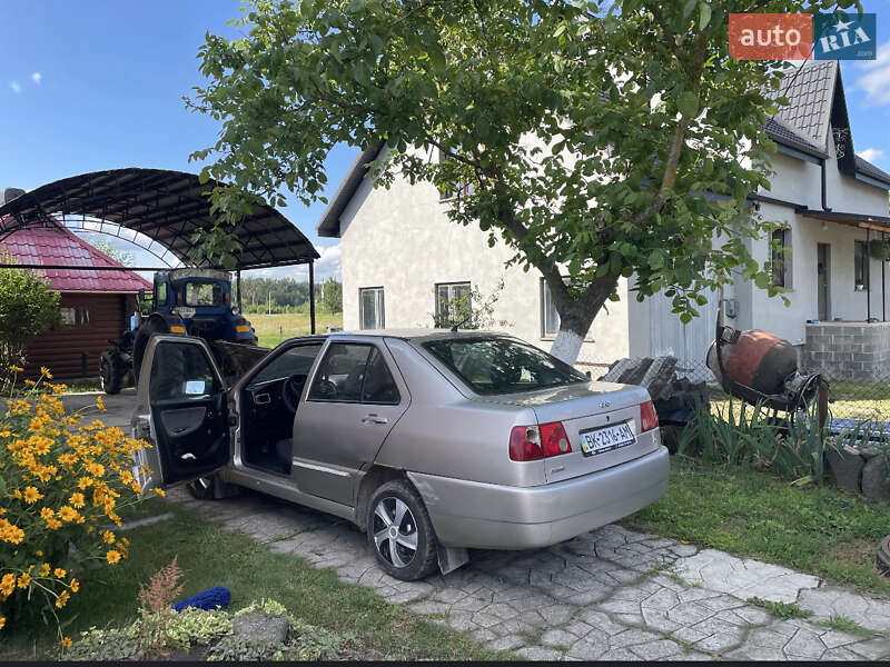 Седан Chery Amulet 2007 в Костополе