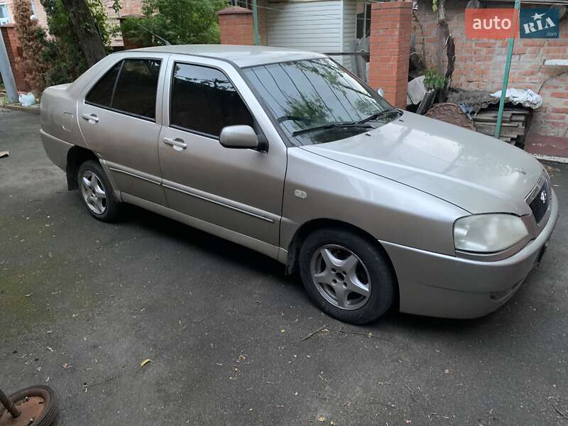 Седан Chery Amulet 2010 в 