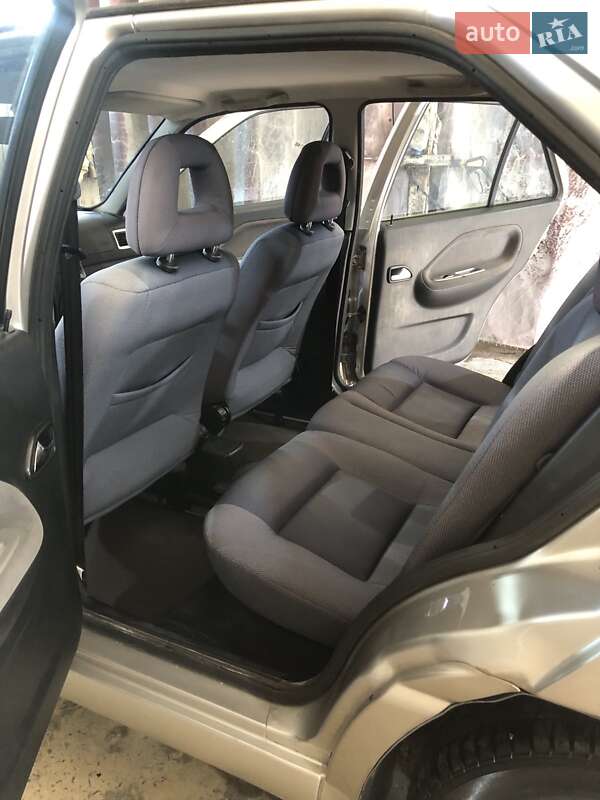 Седан Chery Amulet 2008 в Киеве фото 7 Седан Chery Amulet 2008 в Киеве