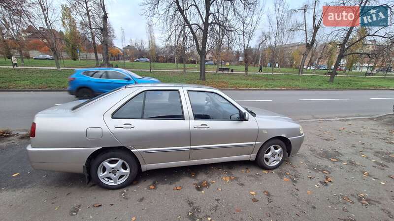 Седан Chery Amulet 2008 в Киеве