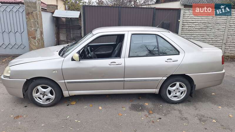 Седан Chery Amulet 2008 в Киеве