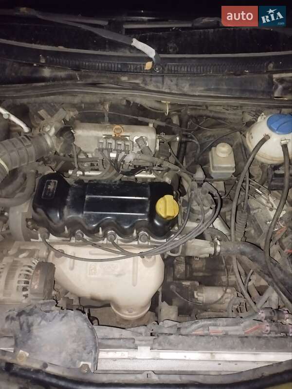 Седан Chery Amulet 2008 в Глобине