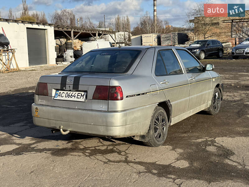 Седан Chery Amulet 2008 в Ровно