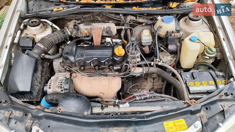 Седан Chery Amulet 2008 в Чернигове