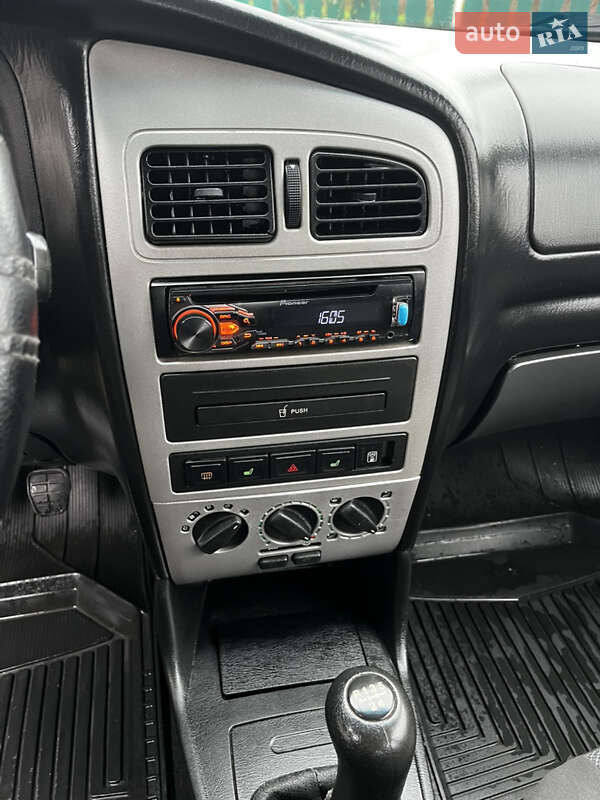 Седан Chery Amulet 2007 в Шепетівці