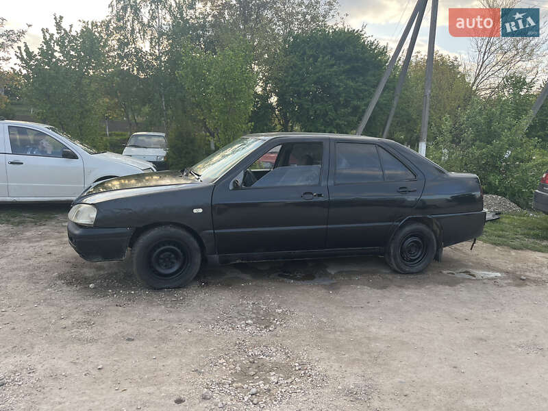 Седан Chery Amulet 2008 в Городенке