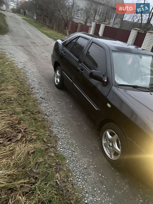 Седан Chery Amulet 2008 в Полонном