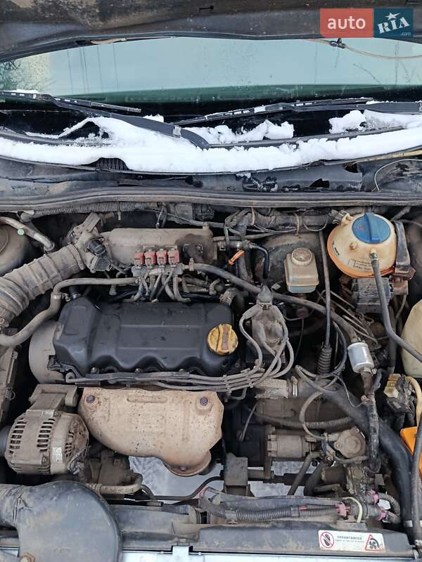 Седан Chery Amulet 2008 в Чигирине