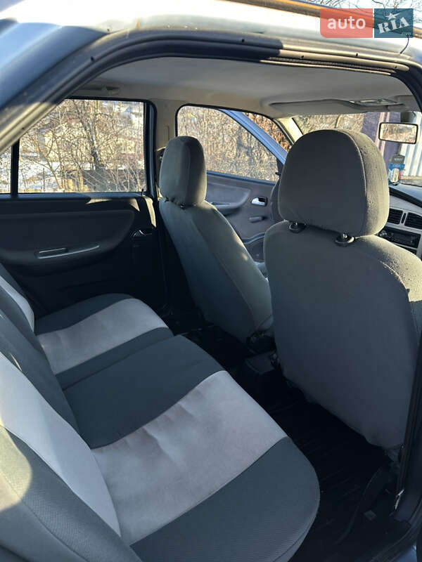 Седан Chery Amulet 2008 в Красилові