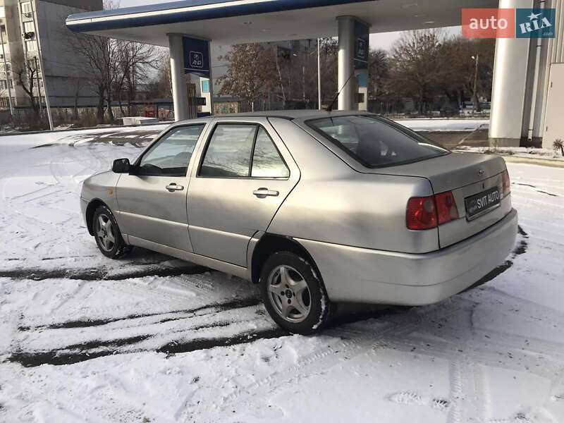 Седан Chery Amulet 2007 в Миколаєві