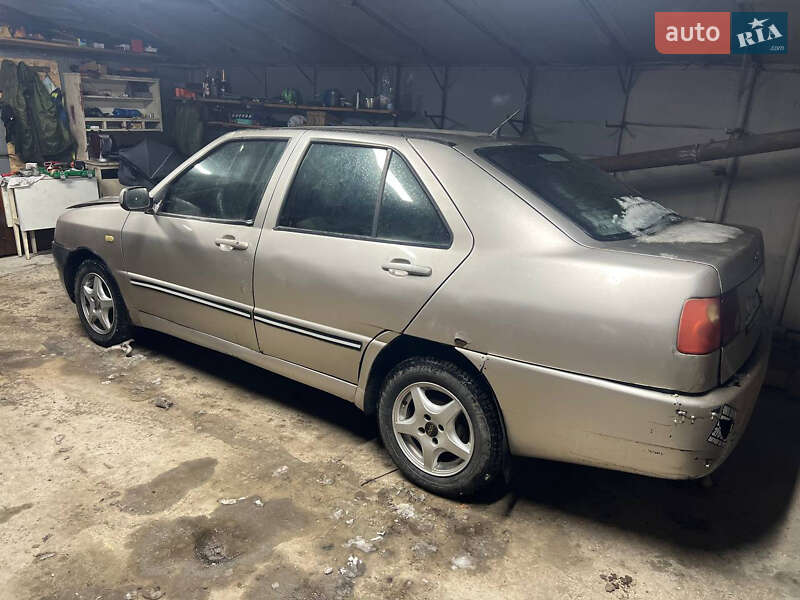 Седан Chery Amulet 2008 в Золочеве фото Седан Chery Amulet 2008 в Золочеве