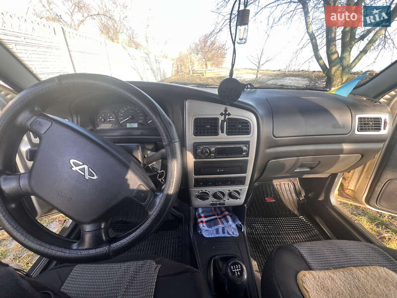 Седан Chery Amulet 2008 в Глобине